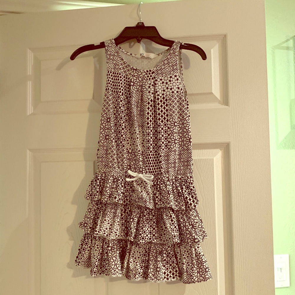 Girls black and white dress